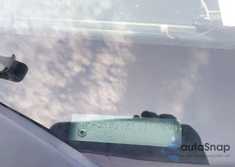 2019 Ford Explorer Sport z USA, uszkodzony, nr VIN 1FM5K8GT2KGA00490